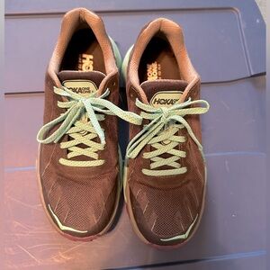 Hoka Torrent trail runners women size 8